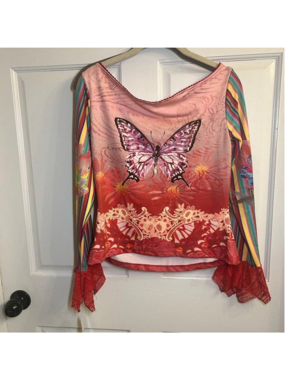 Love Amour Brand new never worn 25 years old XL